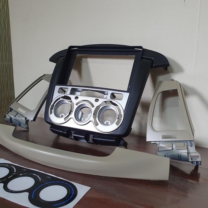 FRAME HEAD UNIT ANDROID INNOVA LAMA 2007-2010 9 INCH