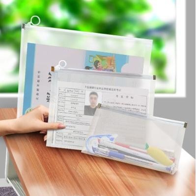 

Bisa Spk! Kantong Amplop Map Surat Jaring Transparan Ziplock Zipper Bag Dokumen Hvs Buku