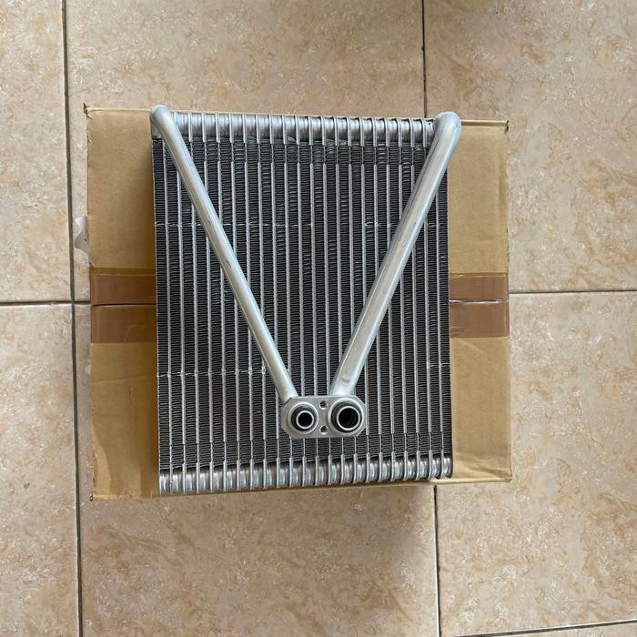 Coil/Evaporator XTrail / x-Trail t30 Valeo Original