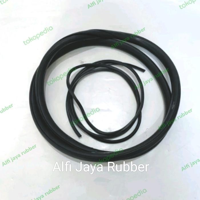 Karet Kaca Belakang Pick Up Kijang Super