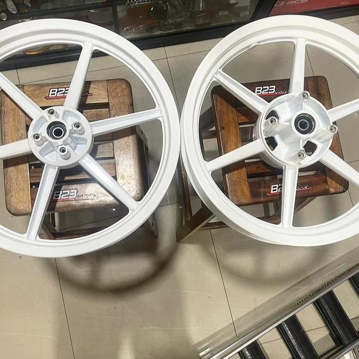 Vrossi Ninja Rr R Ss Vrossi Hrc Nx7 215 250 Velg Hrc Nx7 Pnp Ninja Rr