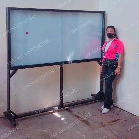 Mading Magnetik Standing 100 200 Cm