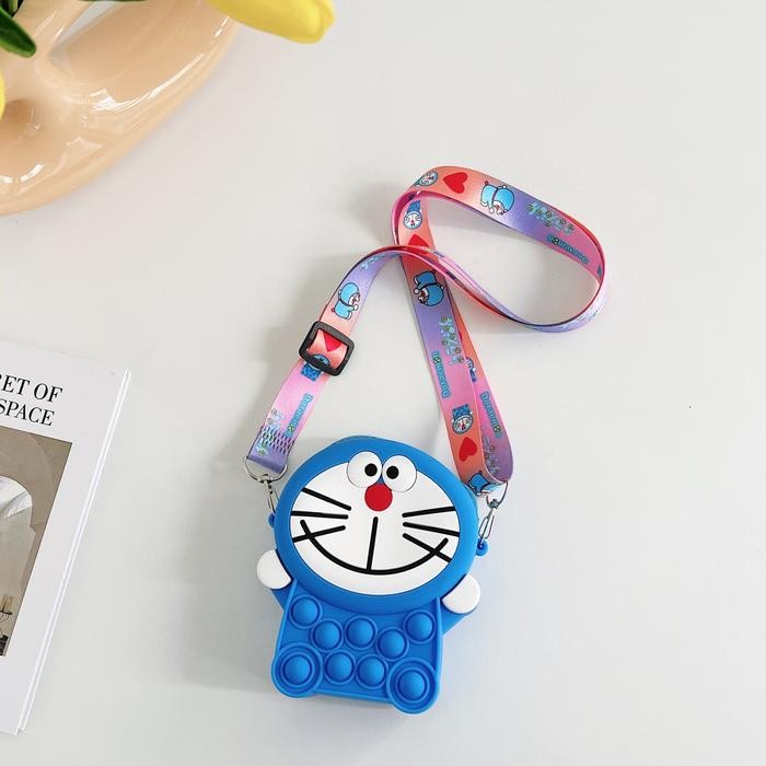 Tas POP IT DORAEMON Tas Slempang Anak Perempuan Kekinian Fashion