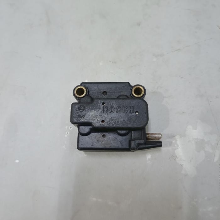 Regulator Fuel Pressure BOSCH Mercedes Benz W124 W126 W201 R107 R129 2437020007