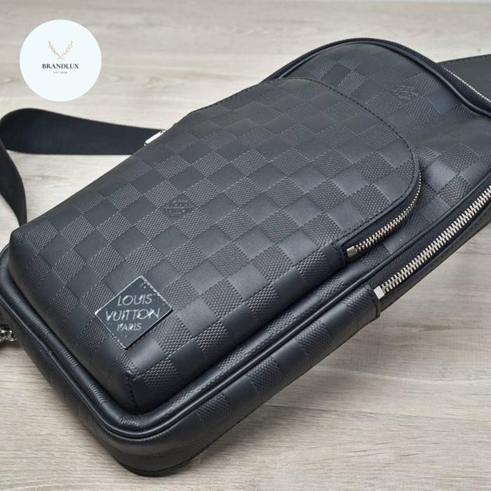 LV AVENUE SLINGBAG NM DAMIER INFINI LEATHER BLACK