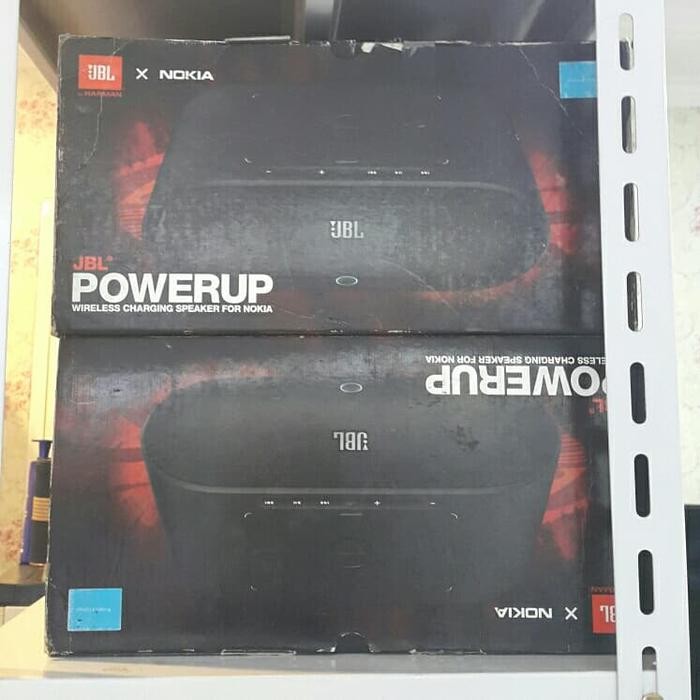 MO JBL x PowerUp Wireless arging Speaker -