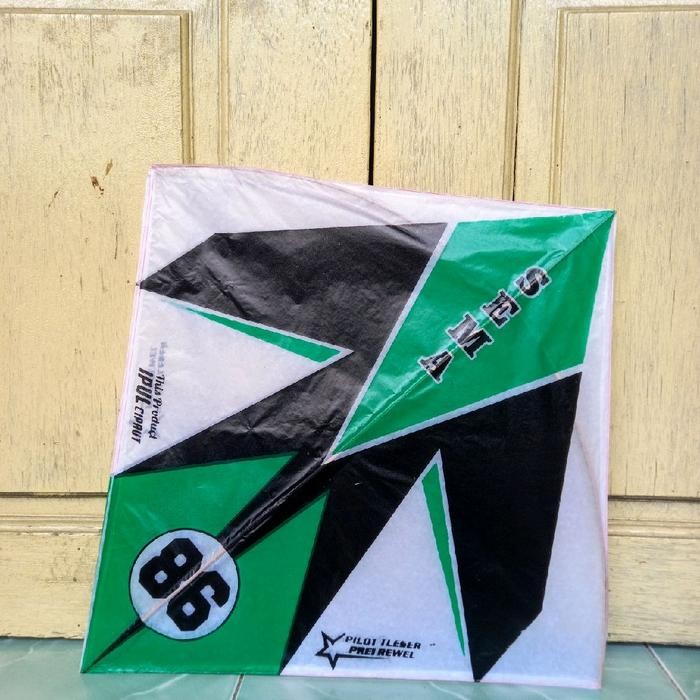 Layangan Aduan Shukoi Super Turnamen Isi 50 Layangan