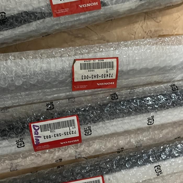 Karet pelipit dalam civic nouva