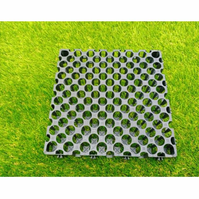 Drainase rumput sintetis