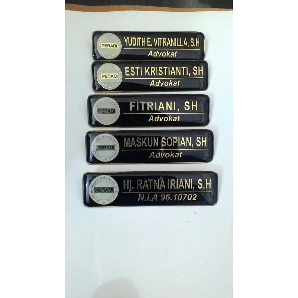

name tag peradi nama dada