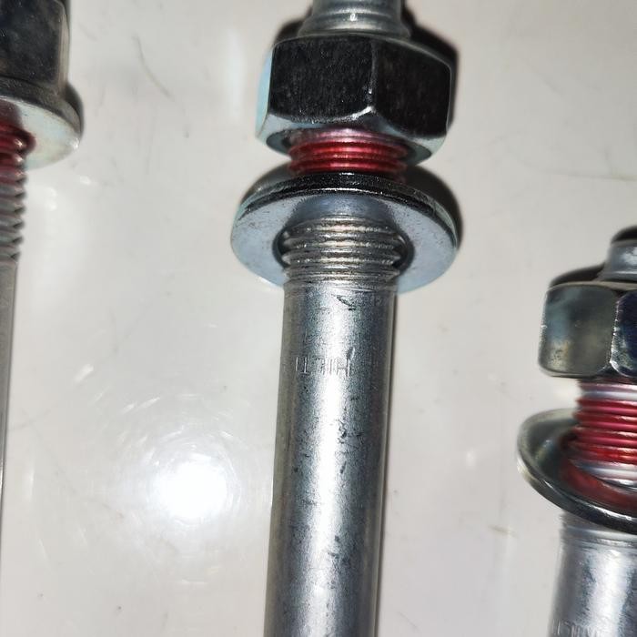 HILTI DYNABOLT HSA M16 X 137MM