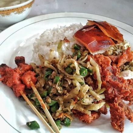 Pilihan- Babi Guling Karya Rebo Frozen Paket Daging Bigul Jastip Bali