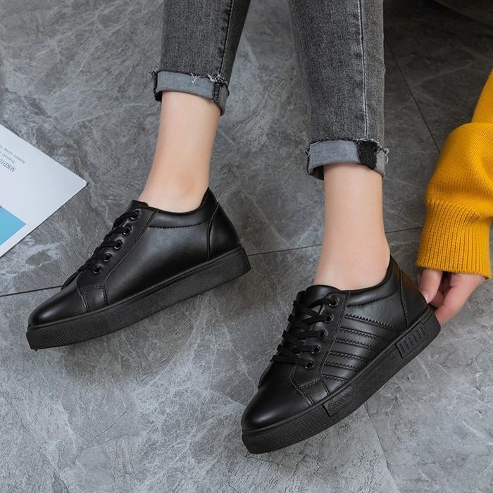 Piero Kidswear - Sepatu Sekolah Hitam Sneakers Hitam Dan Putih Jamie Casual Karet Black Shoes