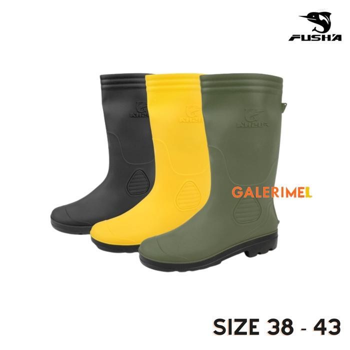 Compass - Sepatu Boot Tinggi Kuning Hitam Hijau Anti Slip Anti Air Nyaman Bahan Karet Lokal Fusha