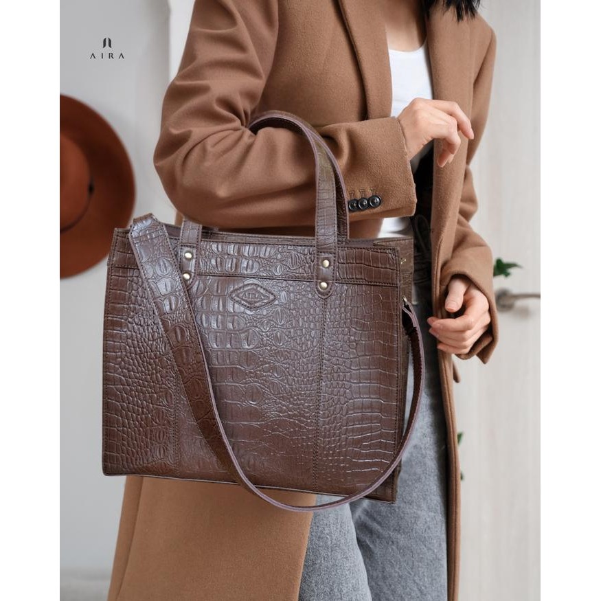 Tas Kulit Asli Wanita Totebag Sandra Tas Laptop 13 Inch Tas Kerja Kekinian best seller