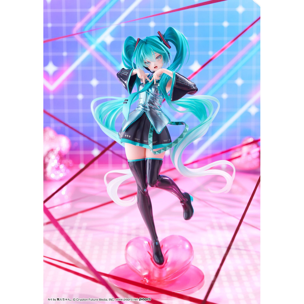 Original TAITO Hatsune Miku Anime Miku T-most Uniform Action Figurine Toys PVC Model Figuarts