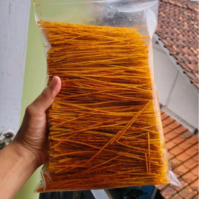 

Pilihan- Mie Lidi Renyah Pedas 1Kg - Cemilan Gurih Dan Viral - Snacks, Makanan, Food