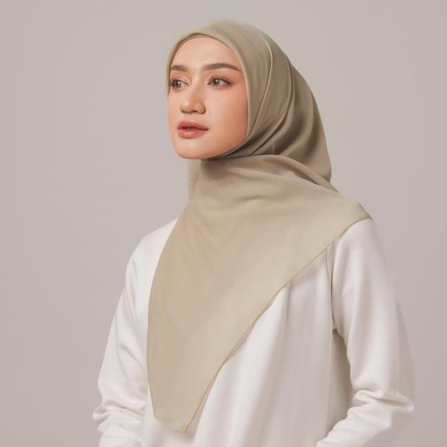 Pilihan- Napocut Hijab - Plain Paris Brown Series - Hijab Segiempat Paris Jepang Premium 115 X