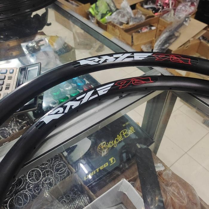 Terhemat Rims Velg 26 Raze R6 32 Hole Disc Brake Mtb Trail Federal Lebar 35Mm Harga Sepasang