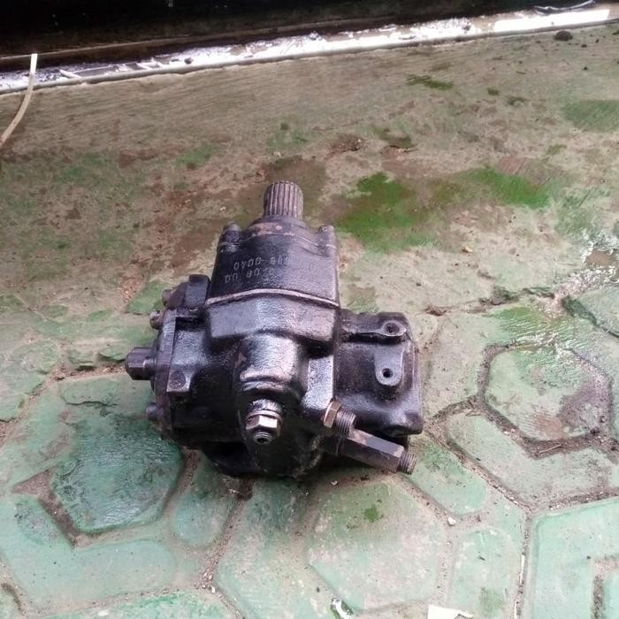 Worm Steer Mercy W202