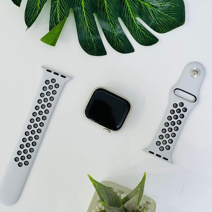 Apple Watch Series 7 Nike 41mm Starlight