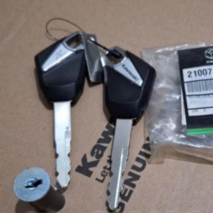 Rotor Kunci Tangki Z1000 Sugomi