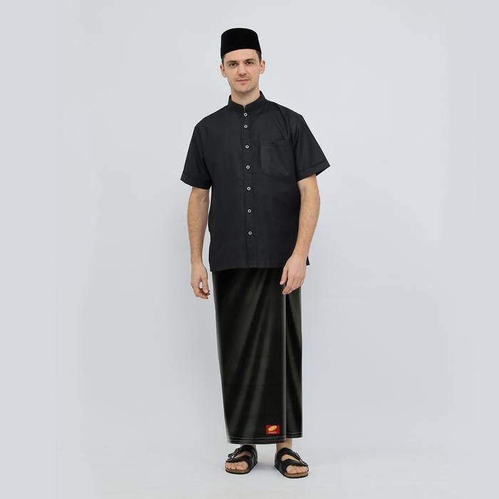 Sarung Atlas Premium 720 Original Warna Polos Hitam Pasti Promo
