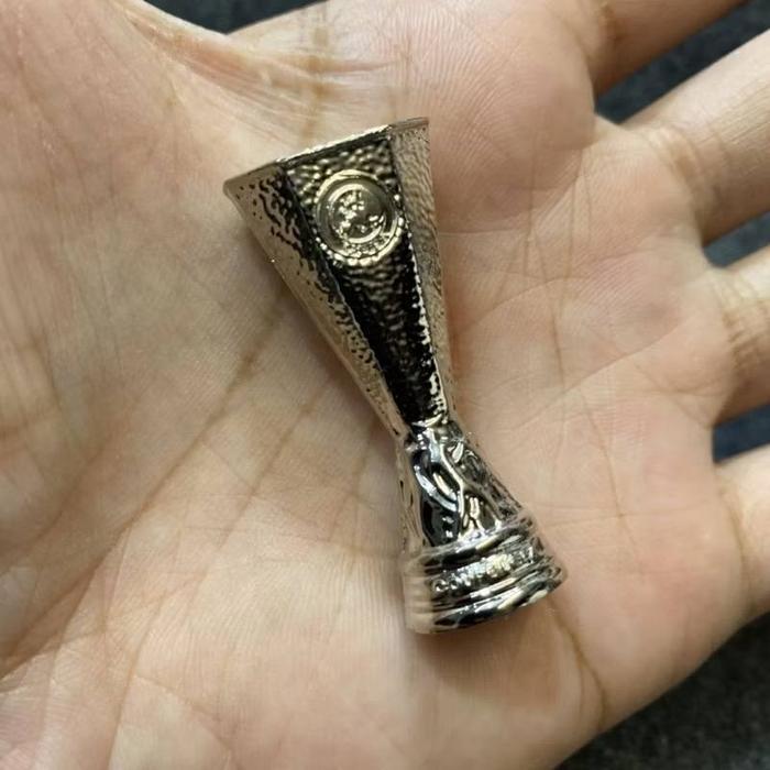 Miniatur Trofi Piala La Eropa - Piala Mini - Mini Trofi - Piala Trofi Kecil Koleksi Football Trophy