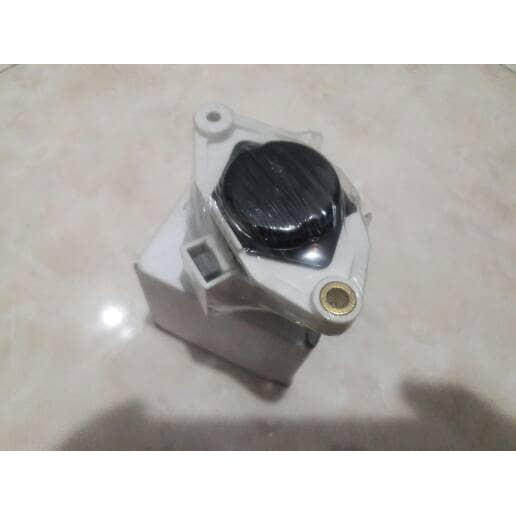IC regulator alternator BMW old/ mercy old