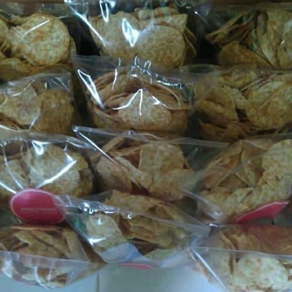 

ARMSTRONG KRIPIK TEMPE