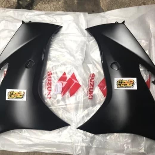 Sayap Fairing Kanan Kiri Gsx R 150 Original Hitam Doff