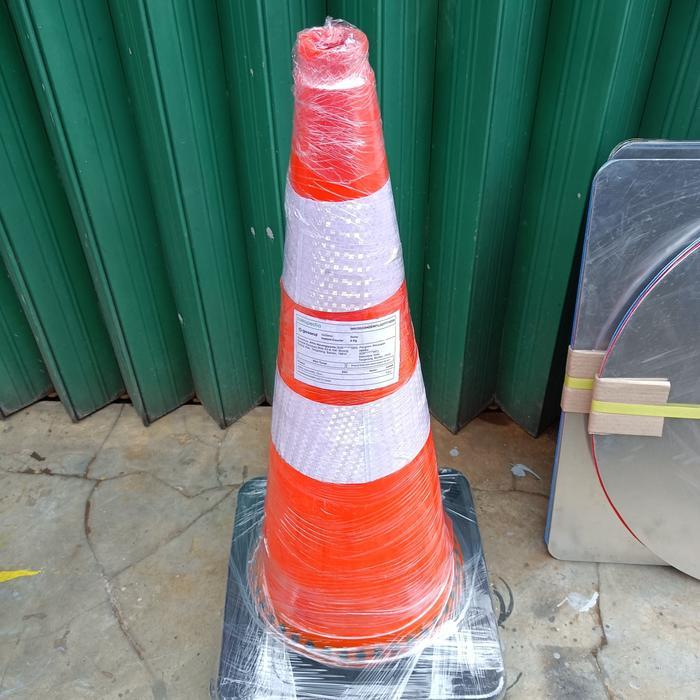 SAFETY CONE TRAFFIC 75CM