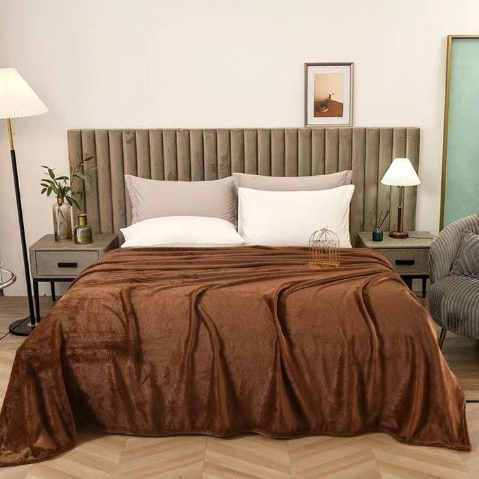 

Selimut Bulu Halus Tebal Motif Polos Uk Dewasa 150 180 200