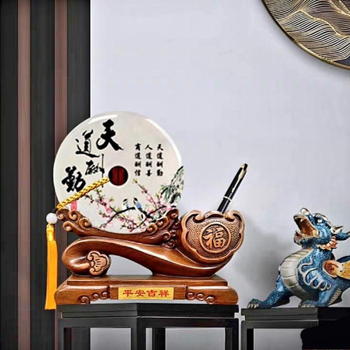 

Sale Pajangan Giok Fu Hoki Tempat Pensil Gift Set Premium Kado Imlek Murah