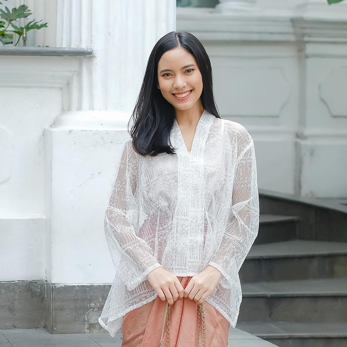 Benangsari Tiara Top Lengan Panjang Lace Brukat Kebaya Modern Blouse
