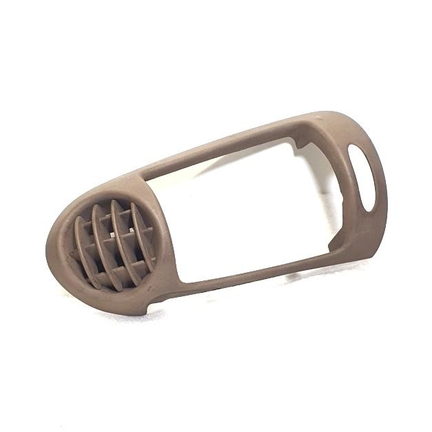 COVER GRILL VENTILASI UDARA KISI KISI AC DASHBOARD SISI KIRI MERCY-MERCEDES BENZ C240 W203 BEIGE
