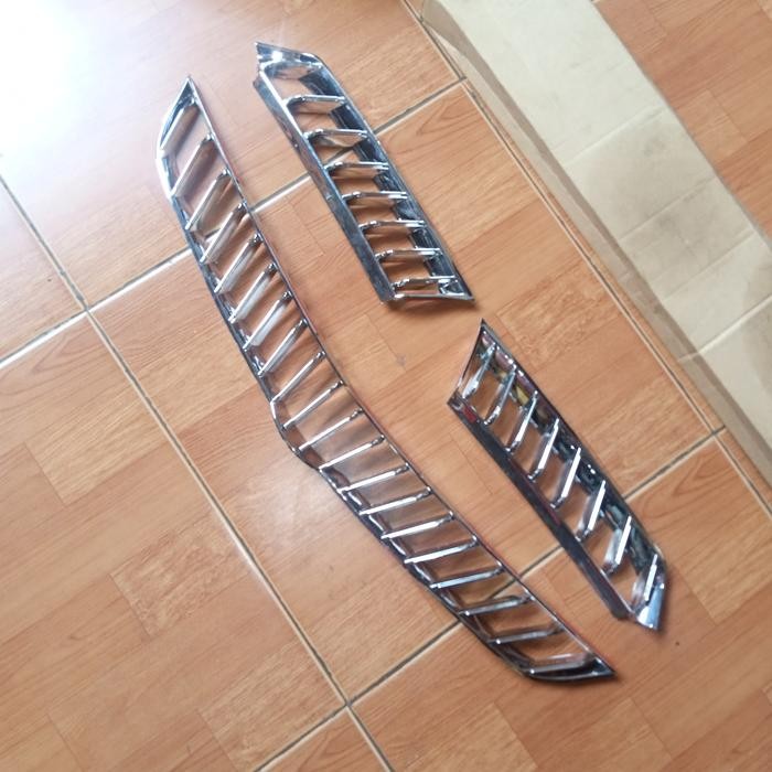Grill crome depan model camry Avanza/Xenia new/old