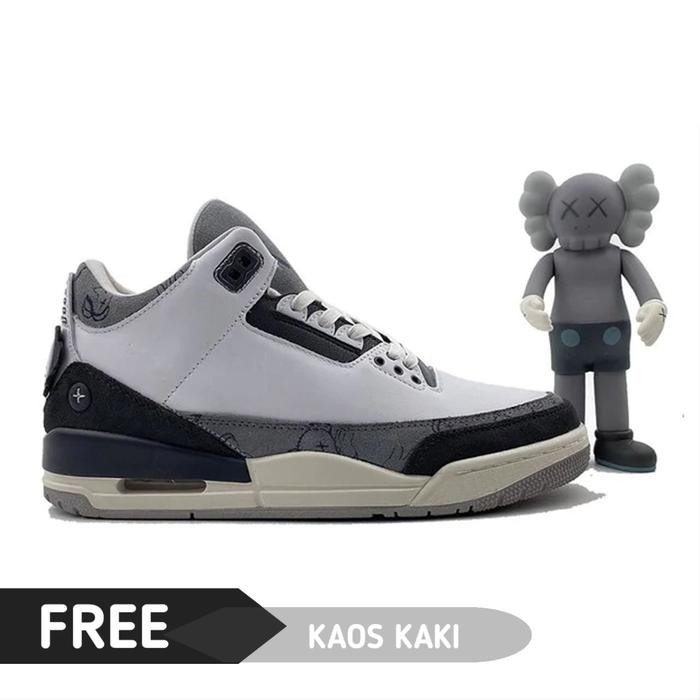 Air Jordan 3 KAWS