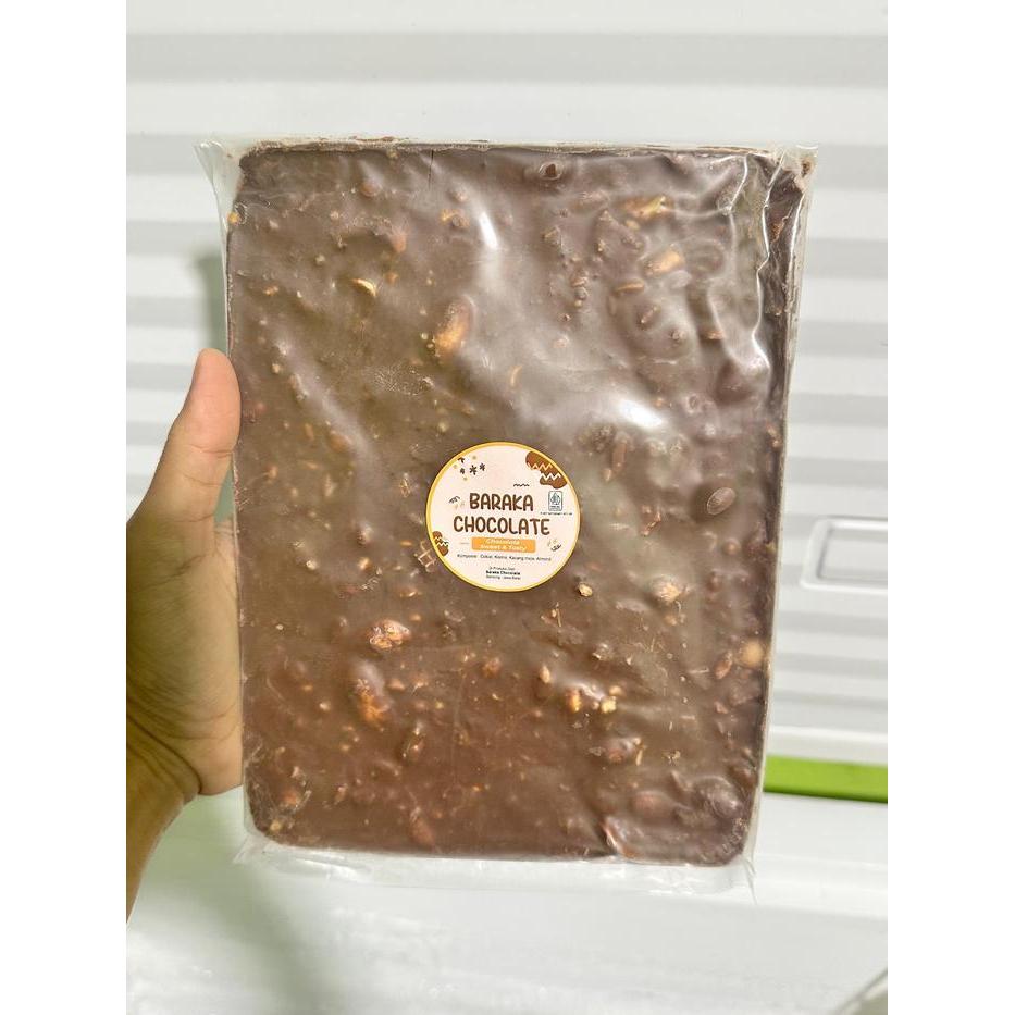 COKLAT BLOK 350GR ISI PATAHAN KACANG MEDE/ALMOND COKELAT BLOK