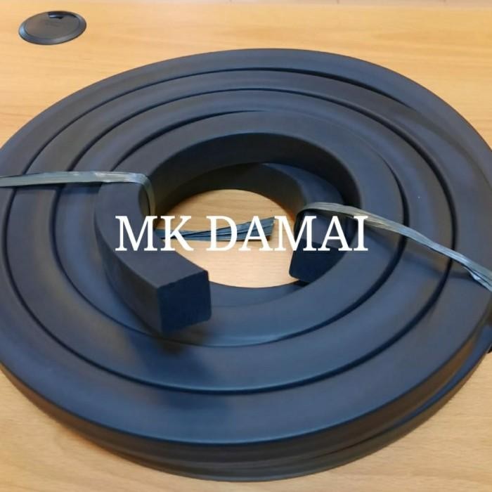 LIST SPONGE RUBBER 15MM X 30MM / SEAL KARET KOTAK / SPONGE STRIP
