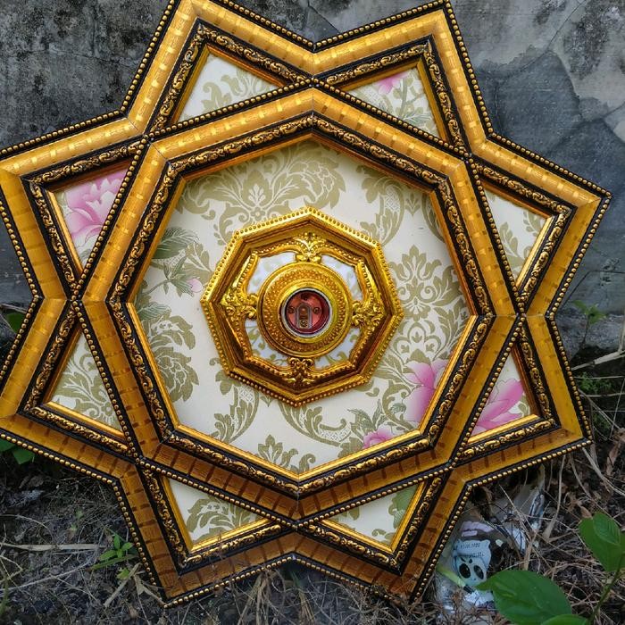 fitting ornamen lampu plafon pvc ukuran 50X50 Hiasan