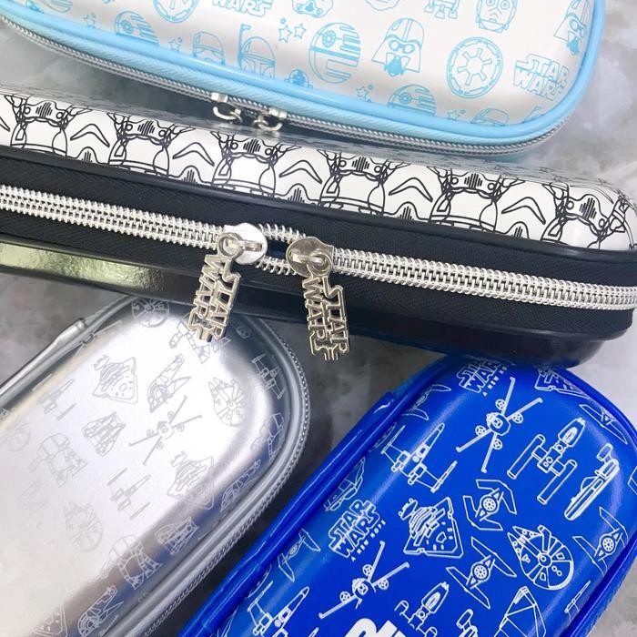 

KOTAK PENSIL MODEL SMIGLE STAR WARS