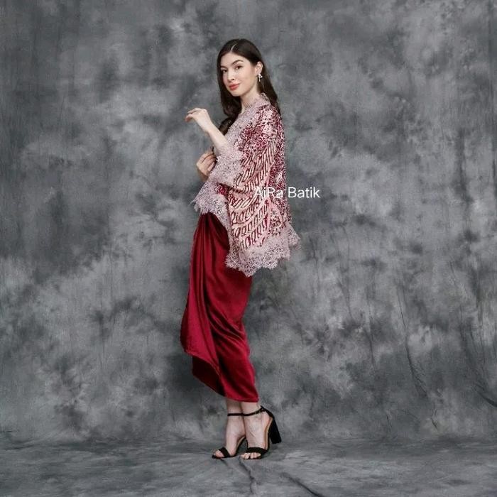 Pilihan- Cape Brukat Motif Bolero Motif Outer Batik Batik Viscose Aira Cardigan Trend