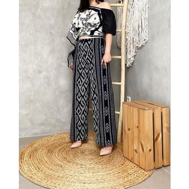 Celana Kulot Tenun Batik Motif Sumba Bawahan Celana Tenun Jumbo