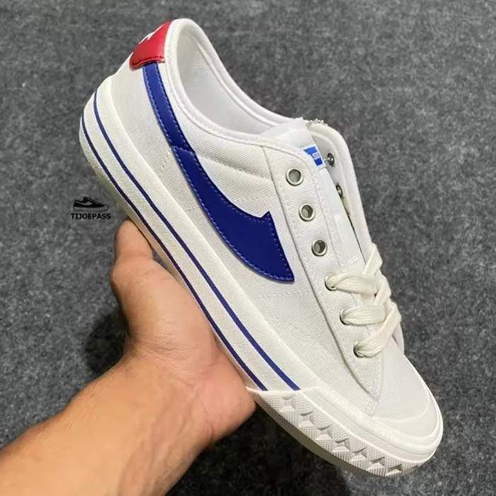 mulia SEPATU COMPASS RETROGRADE WHITE IN BLUE COMPASS PUTIH