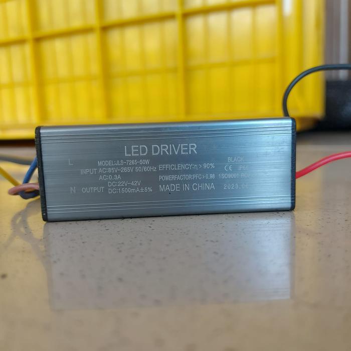 (PROMO) TRAFO DRIVER LAMPU PJU SOROT LED 50 WATT OUTPUT DC 24-40 VOLT