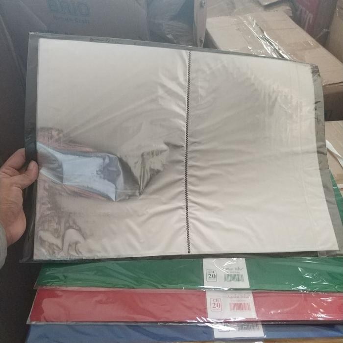 

Map Clear Holder Felix Isi 20 Lembar