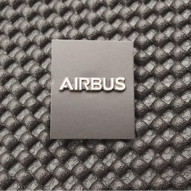 

OJ Airbus Logo PIN Official Merchandise ORIGINAL