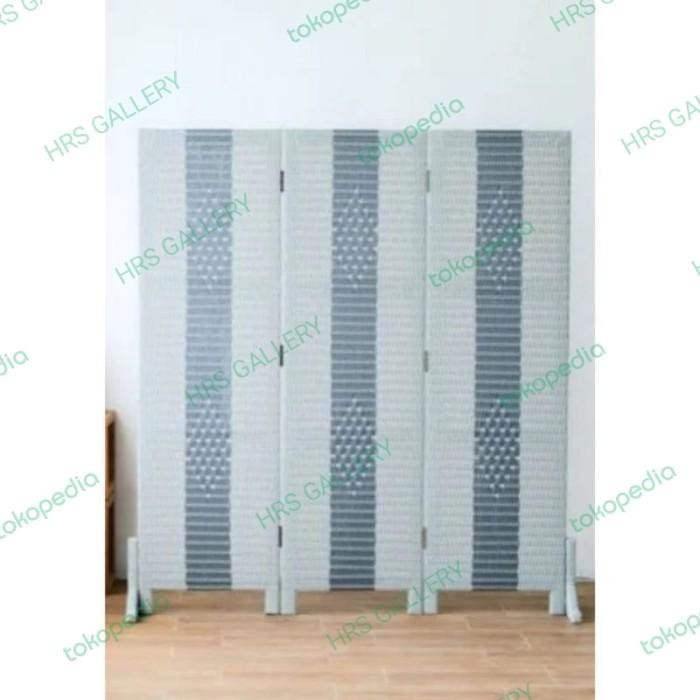 ( 1 Pintu )Pembatas Ruangan Partisi Penyekat Ruangan Rotan Sintetis Pasti Ori
