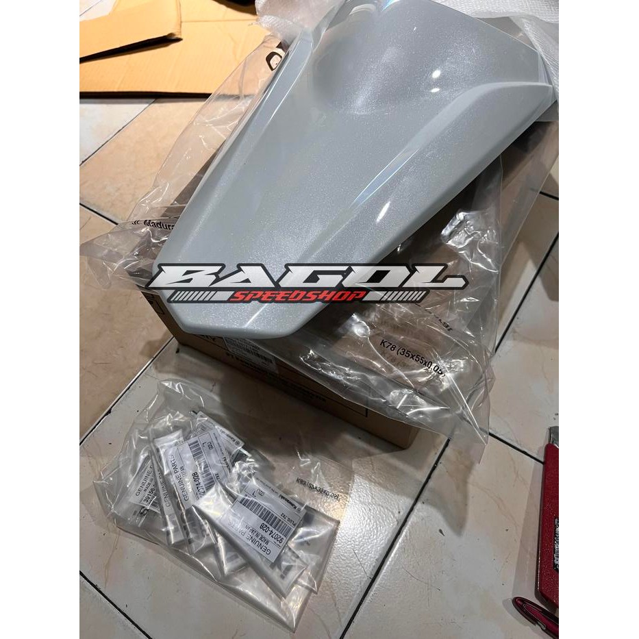 Single Seat Seater Putih Ninja Rr New 150 Original Kawasaki